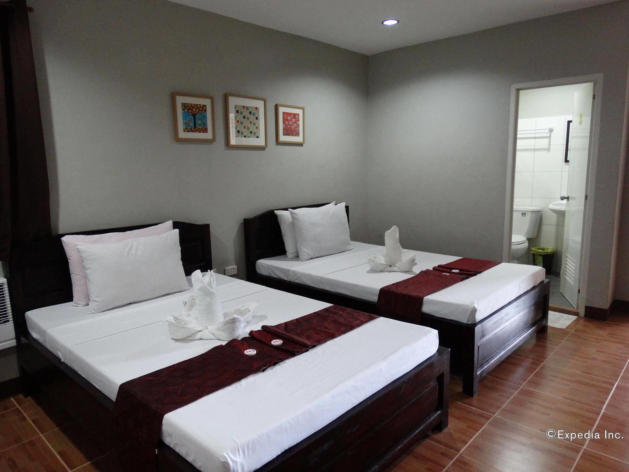 Harbour Gardens Tourist Inn Tagbilaran City Exterior photo