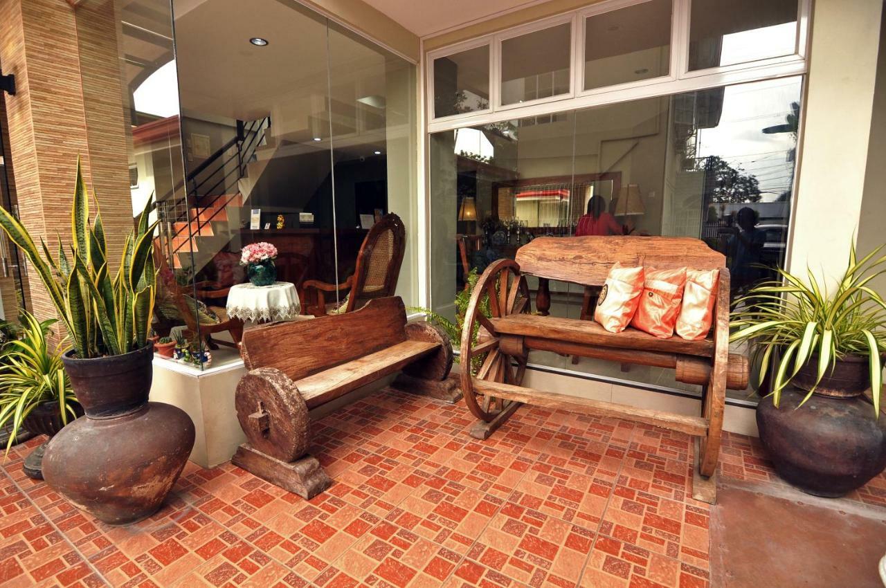 Harbour Gardens Tourist Inn Tagbilaran City Exterior photo
